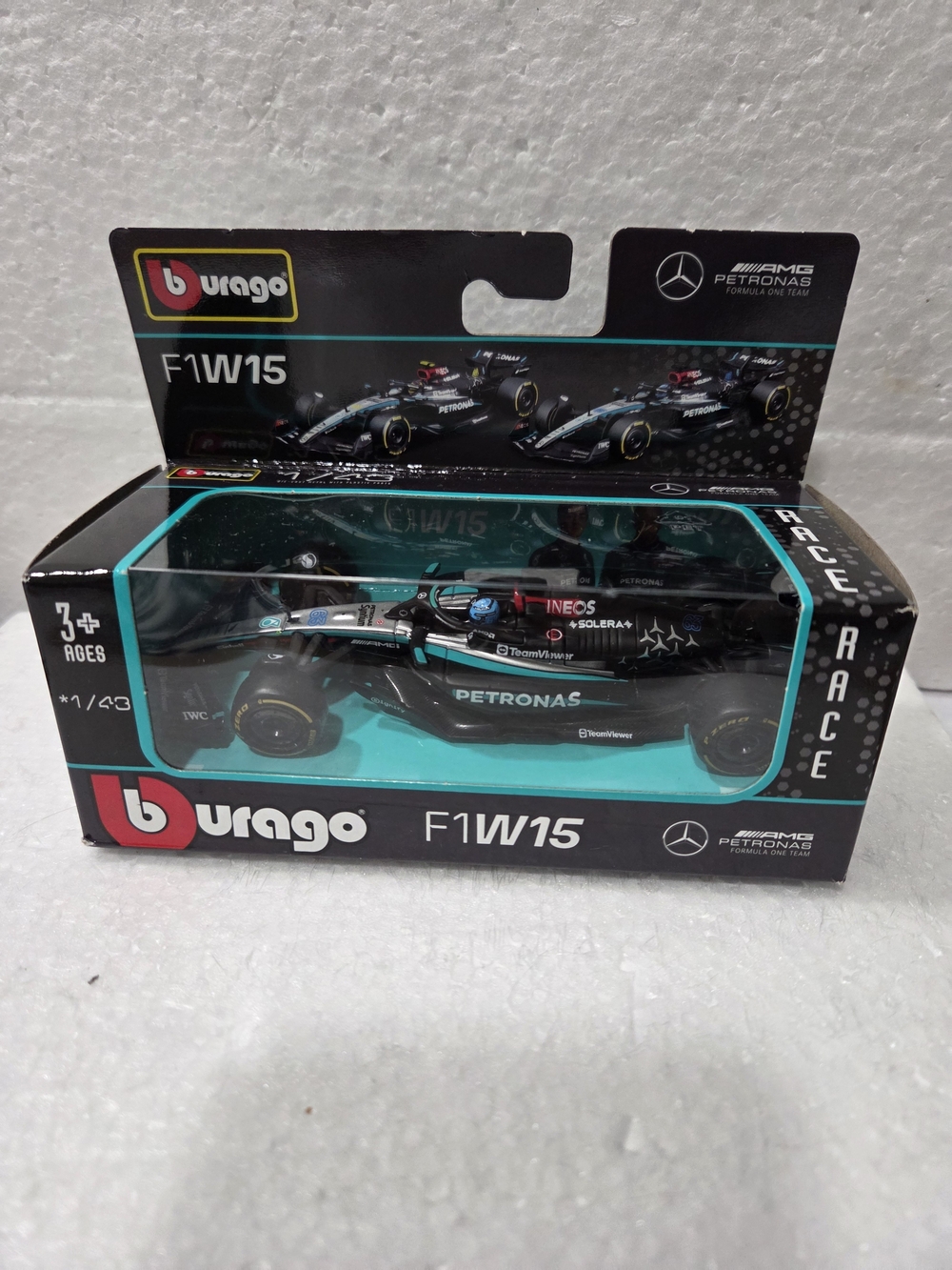Burago F1W15 Mercedes-AMG Petronas Diecast Car #63-  GEORGE RUSSELL